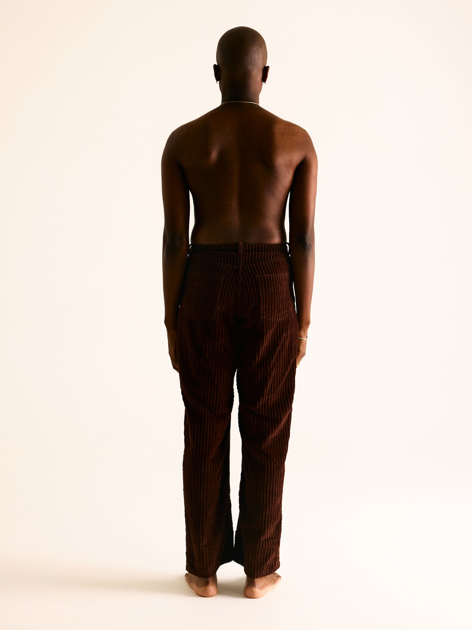 a kind of corduroy trousers